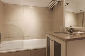 Alfama Prestige by Homing