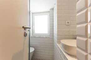 Alfama Suite by Homing