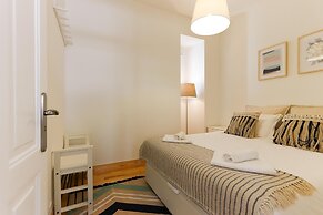 Bairro Alto Bright by Homing