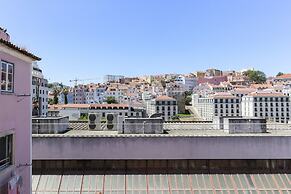 Typical Mouraria by Homing