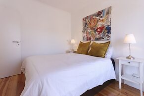 Typical Mouraria by Homing