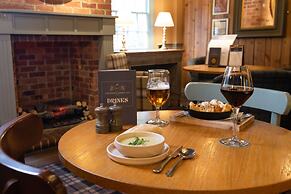 The Kingslodge Inn - The Inn Collection Group