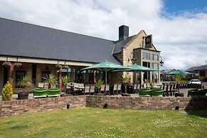 The Hog's Head Inn - The Inn Collection Group