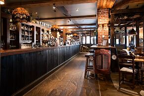 The Hog's Head Inn - The Inn Collection Group