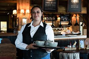 The Hog's Head Inn - The Inn Collection Group