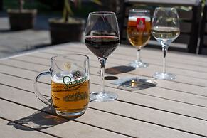 The Hog's Head Inn - The Inn Collection Group