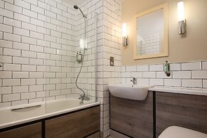 The Hog's Head Inn - The Inn Collection Group