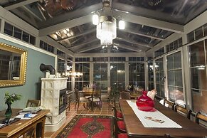 Narimor Urla Butik Otel