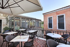 Narimor Urla Butik Otel