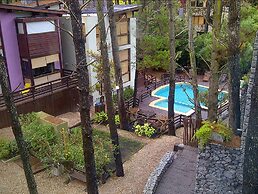 Altos Medanos - Cabañas y Club de Bosque