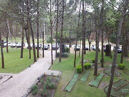 Altos Medanos - Cabañas y Club de Bosque