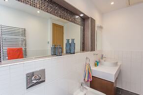 The Bullingdon Suite