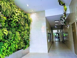 Corvin Holiday Apartment Hotel