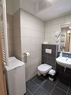 Corvin Holiday Apartment Hotel