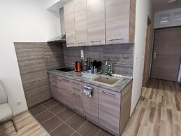 Corvin Holiday Apartment Hotel