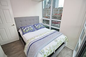 Executive 3BR next to Scotia Arena