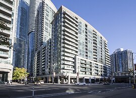 Executive 3BR next to Scotia Arena