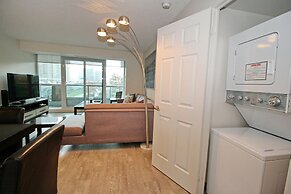 Executive 3BR next to Scotia Arena