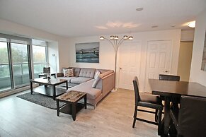 Executive 3BR next to Scotia Arena