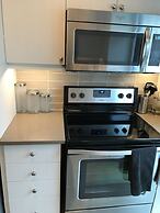 Executive 3BR next to Scotia Arena