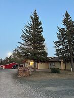 Devils Tower Lodge (Bed and Breakfast)