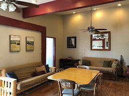 Devils Tower Lodge