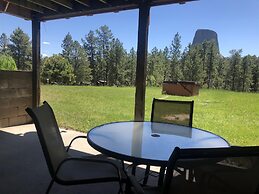 Devils Tower Lodge