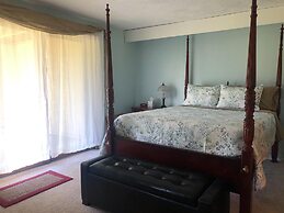 Devils Tower Lodge