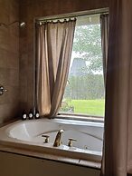 Devils Tower Lodge (Bed and Breakfast)