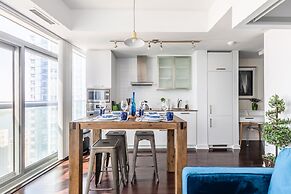 High-Rise Junior 2Br Condo downtown