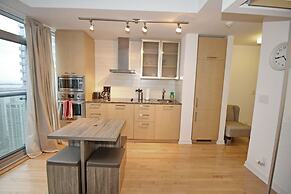 High-Rise Junior 2Br Condo downtown