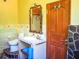 Devi's Place Tejakula