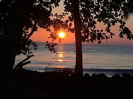 Devi's Place Tejakula