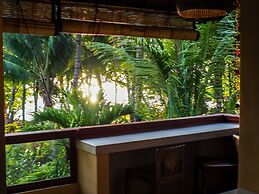 Devi's Place Tejakula