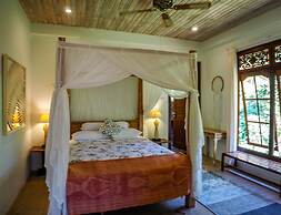 Devi's Place Tejakula