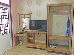 River Walk Urban Camping House