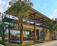 River Walk Urban Camping House