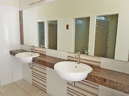 River Walk Urban Camping House