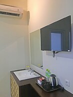 River Walk Urban Camping House