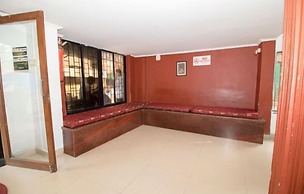 Hotel Travellers Inn