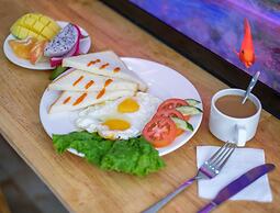 Charm House and Cafe