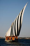 Dahabeya Queen Farida