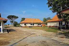 Marang Village Resort & Spa