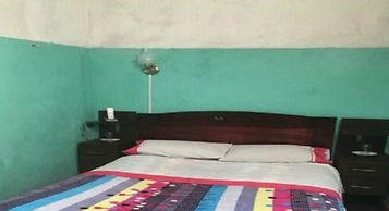 Hostal la Chorrera - Hostel