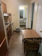 Inn At Mexia