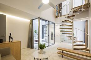 The Tropical Residence Serviced Homestay