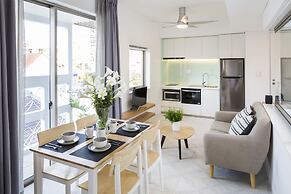 The Tropical Residence Serviced Homestay