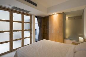 The Tropical Residence Serviced Homestay