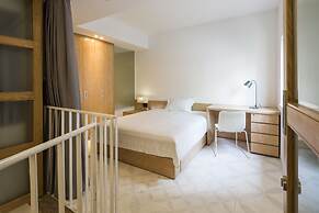 The Tropical Residence Serviced Homestay