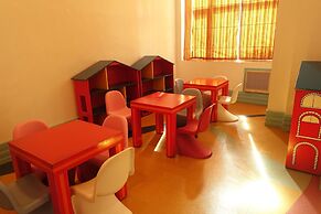 Luxury Condo at Forbeswood Parklane